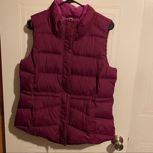 Old Navy Women’s Plum Purple Vest
